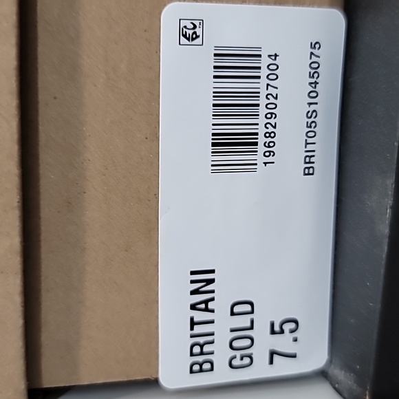 Steve Madden Brittani Gold Sandals - Picture 3 of 3